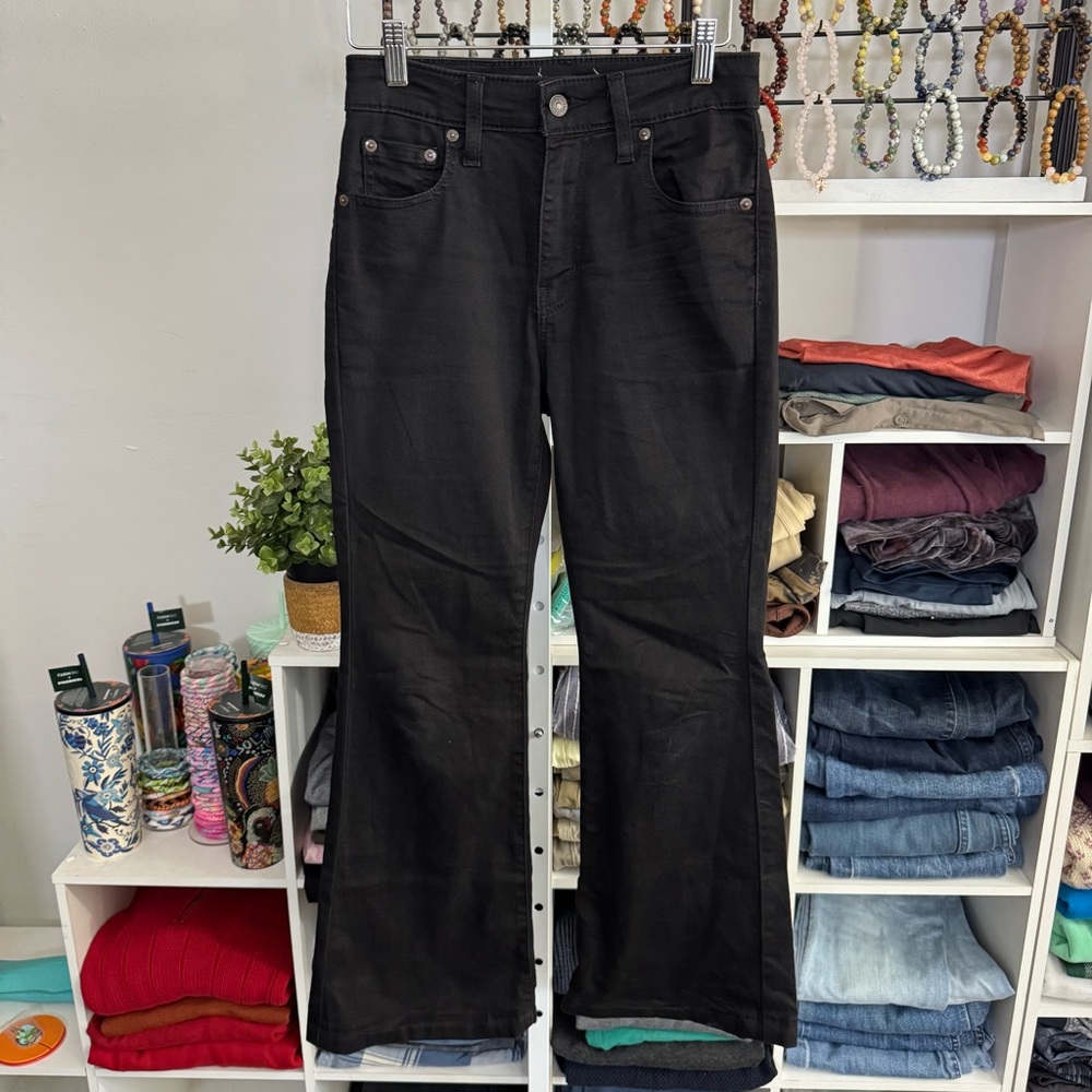 Levi's® Women's 726 High Rise Flare Jeans Size 26 Black Denim - Picture 3 of 9